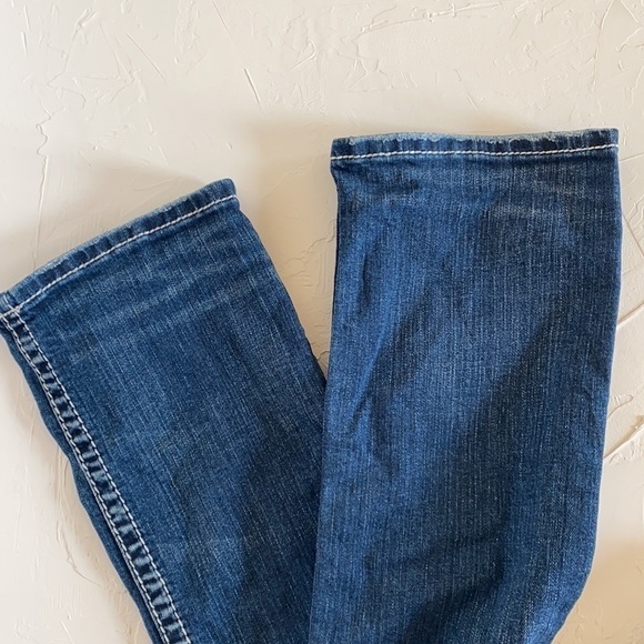Silver Jeans Women's Boot Cut in Indigo - Picture 3 of 11